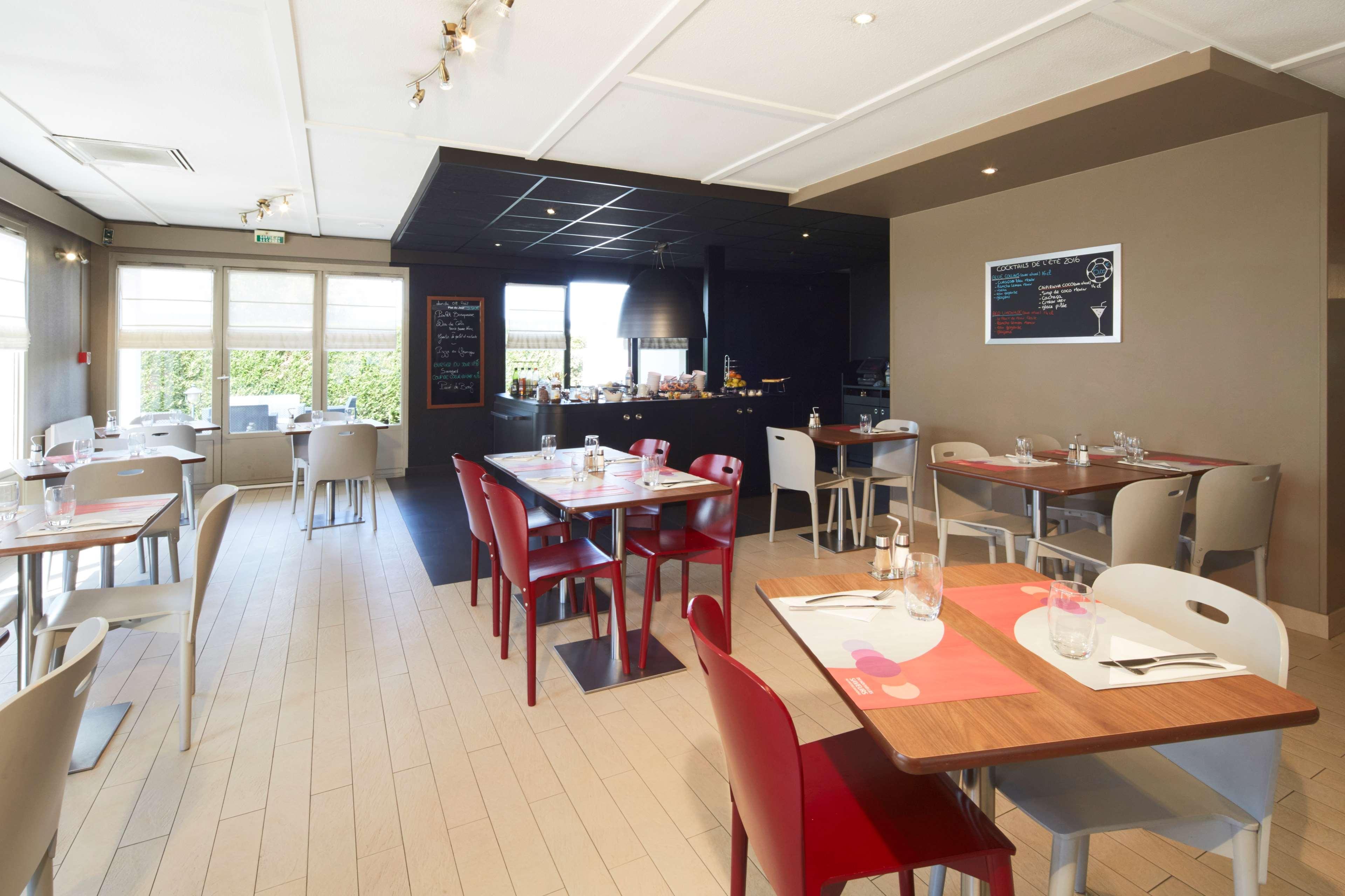 Campanile Dijon Sud - Marsannay Hotel Exterior foto