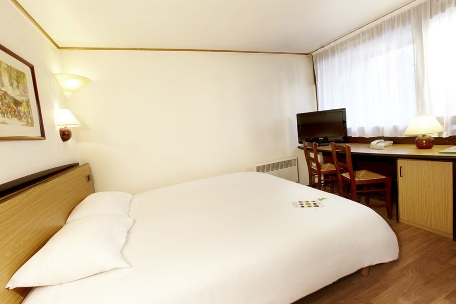 Campanile Dijon Sud - Marsannay Hotel Exterior foto